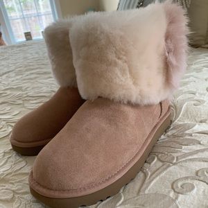 NWOT Ugg Boot